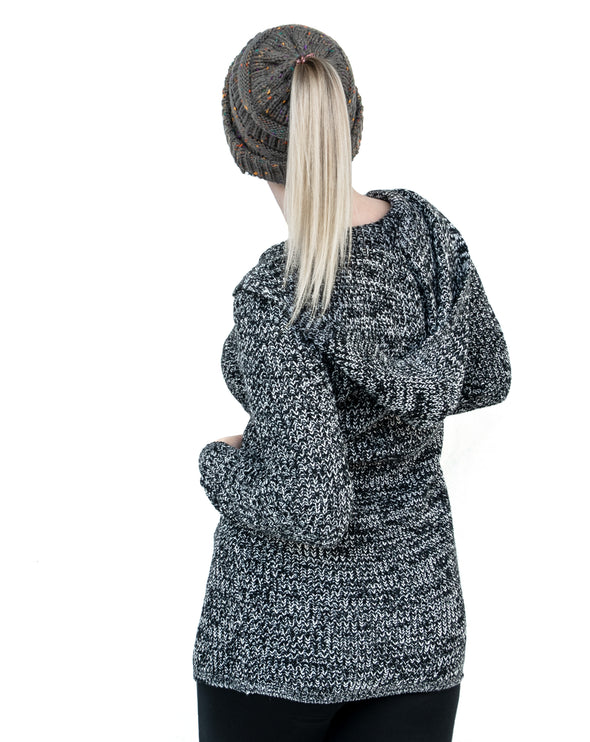 Strick Wintermütze mit Zopfloch für Damen in grau-bunt